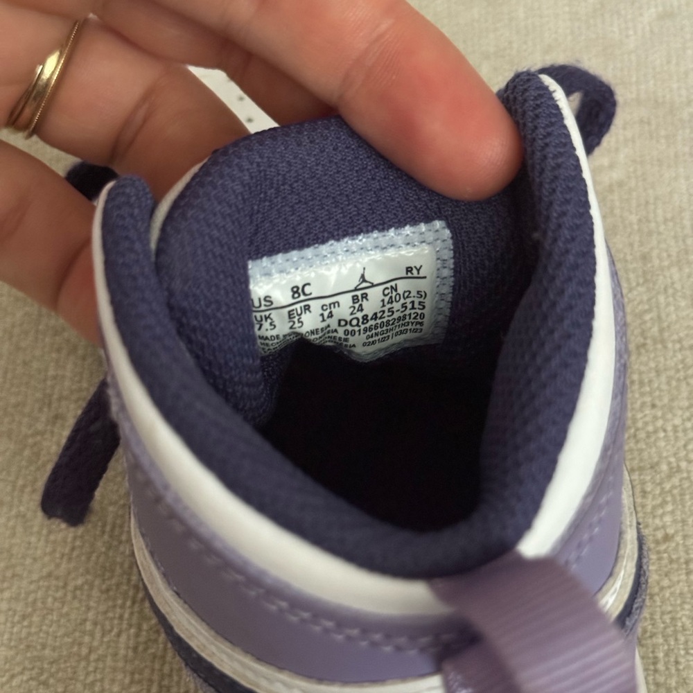 Toddler's Jordan 1 Mid Sky J Purple/White - Size 8c - Picture 5 of 6